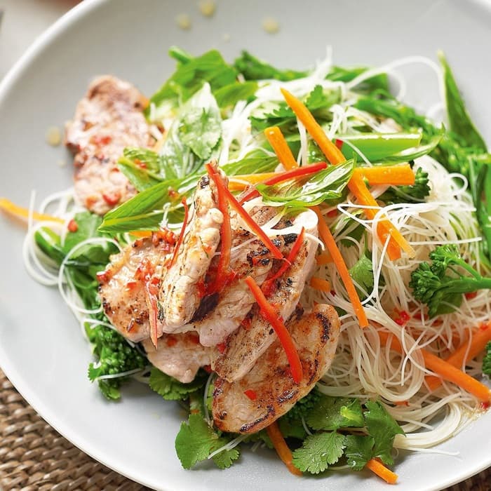 Thai rice noodle salad